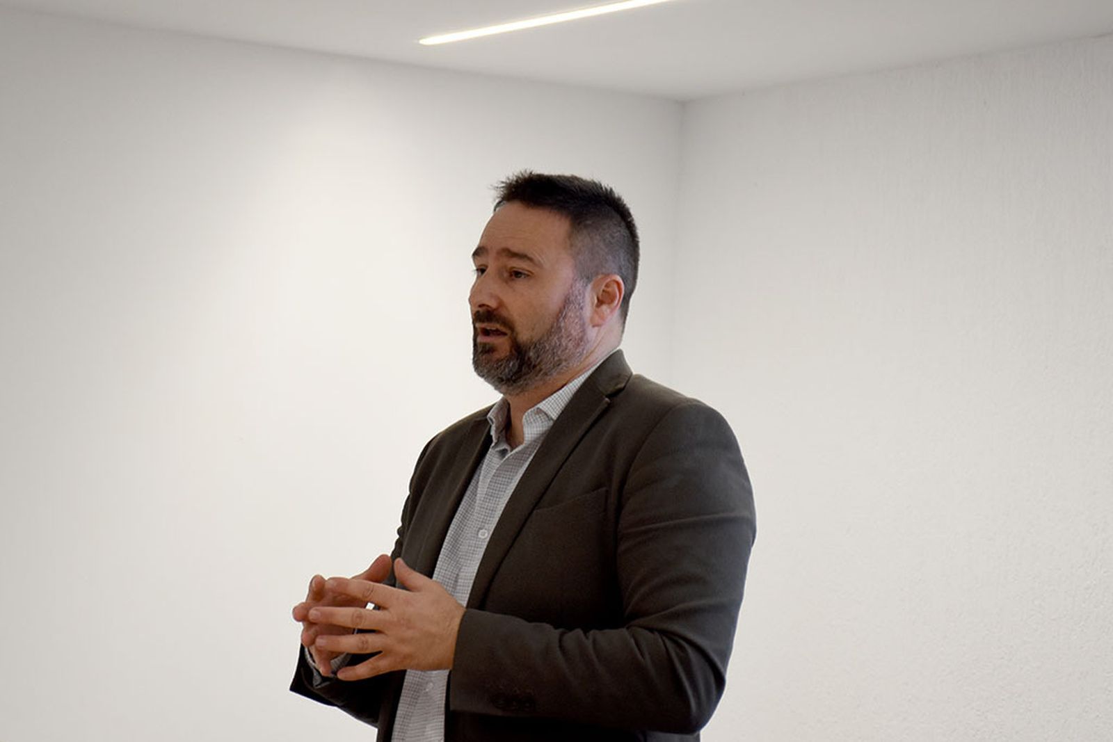 Imágenes de la jornada 'Nuevos modelos de negocio gracias a la Inteligencia Artificial y banca web3' en el Club Cámara de Comercio