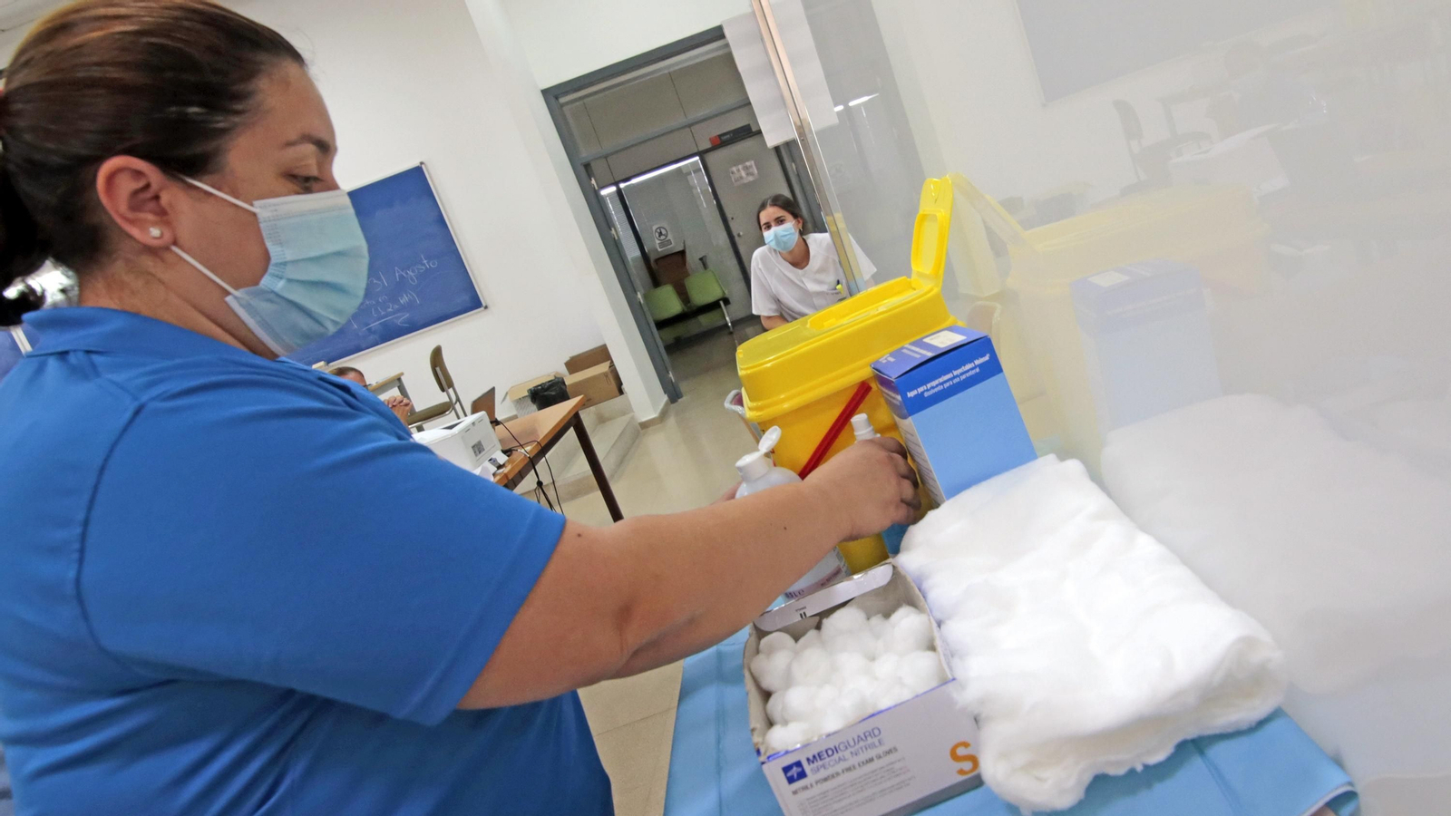 La incidencia baja de los doscientos casos en Jerez casi dos meses después