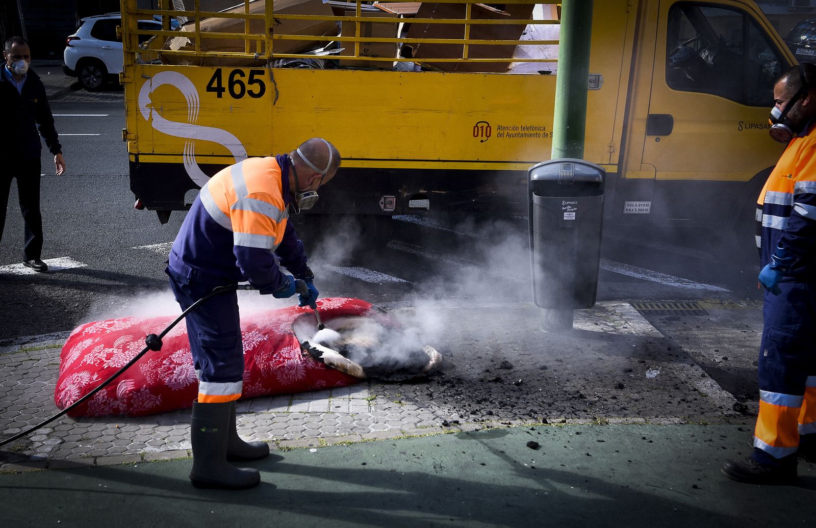 La resistencia en los ciudadanos de Sevilla: trabajadores en primera línea de fuego