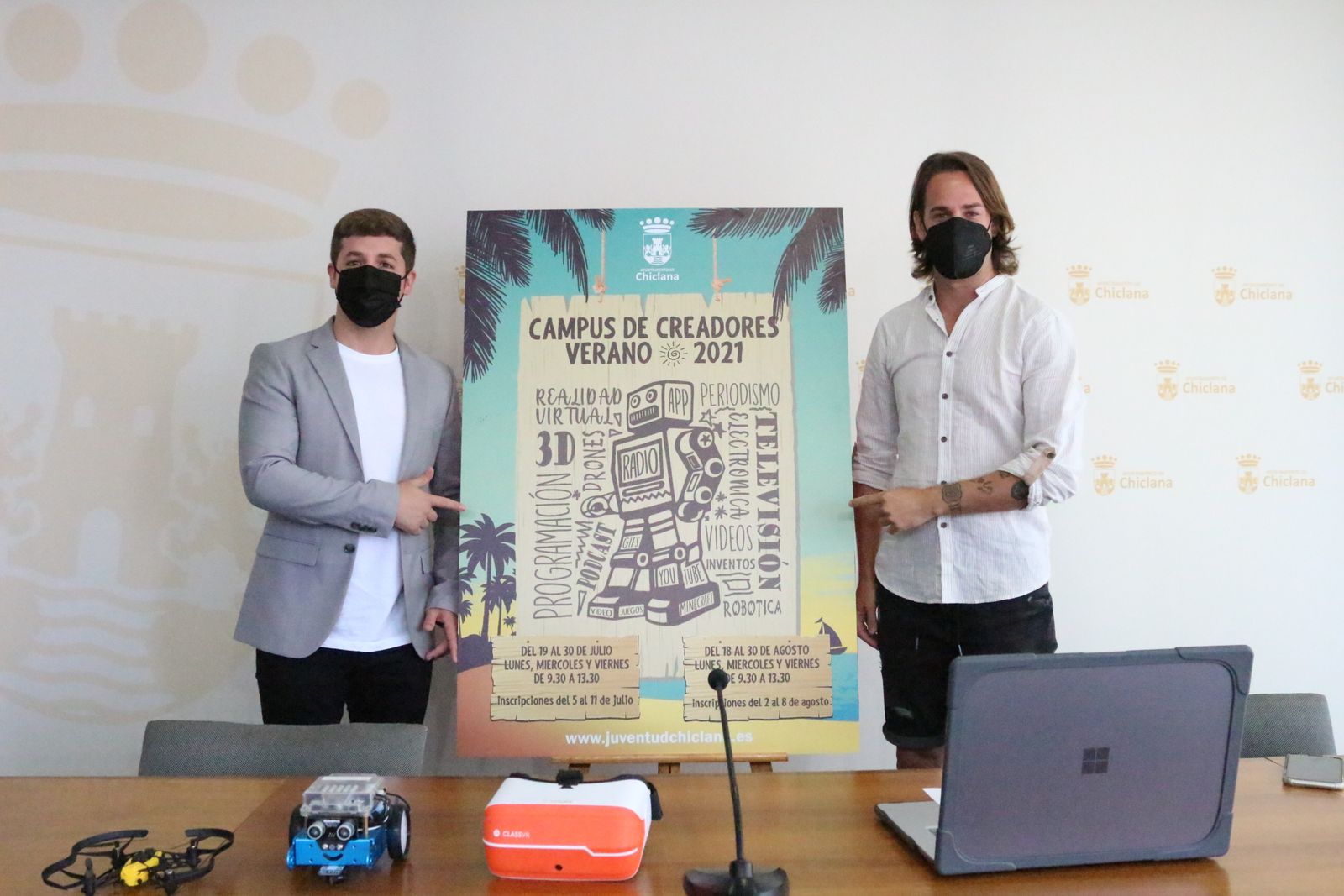 Presentación de los campus que se celebrarán durante el verano en el centro Box.