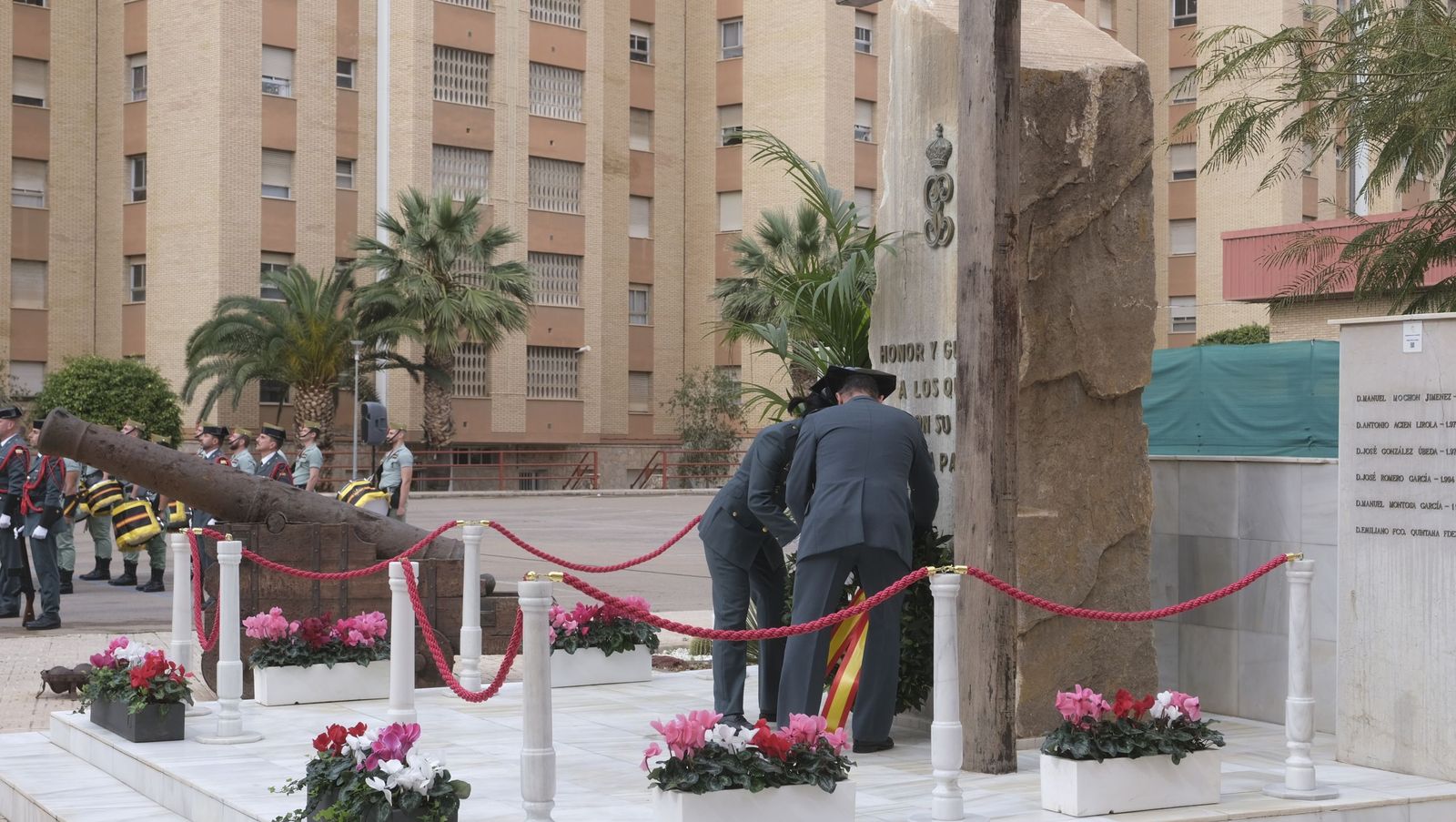 Las imágenes de la toma de posesión del nuevo coronel jefe de la Guardia Civil de Almería