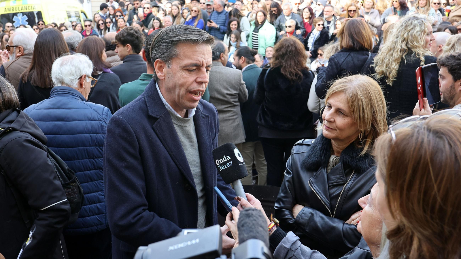 Imágenes de la zambomba BIC en Jerez