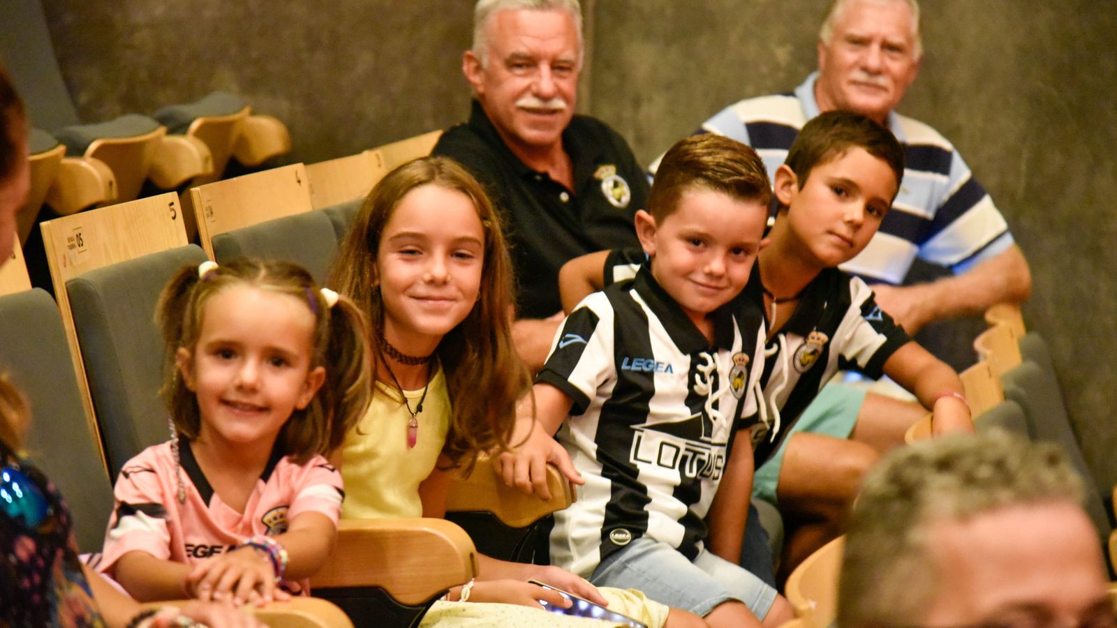 Las fotos de La I Gala de la Rela Balompedica Linense