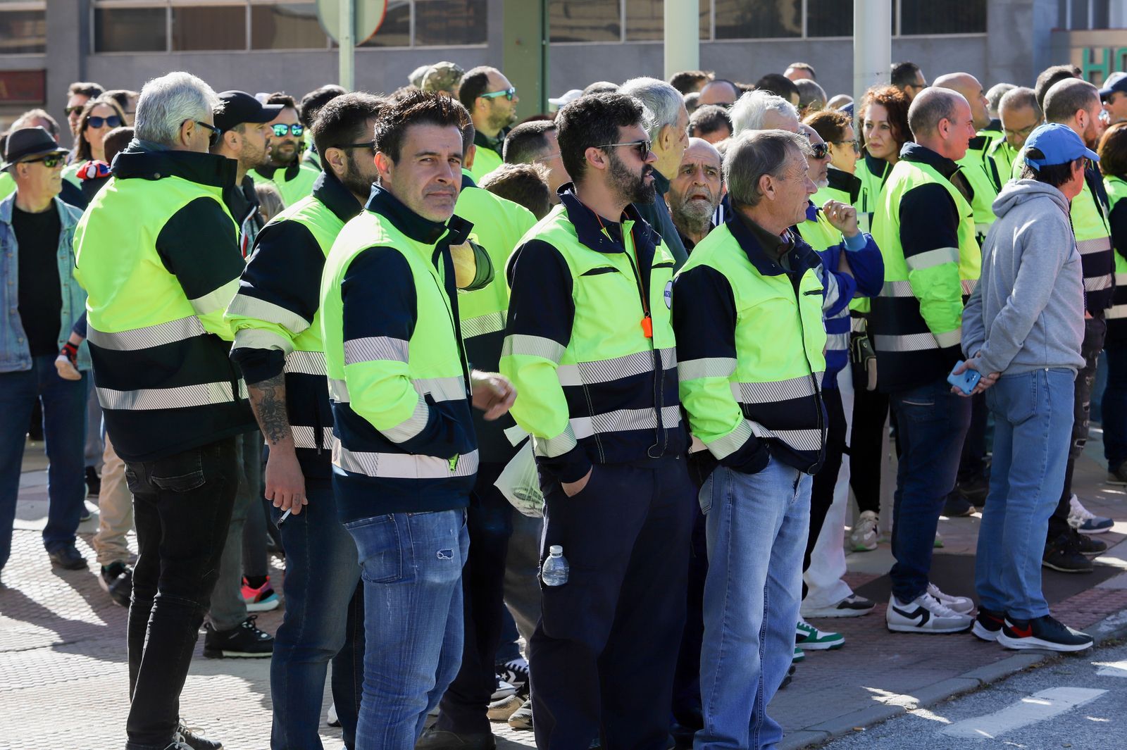 Las fotos de la manifestación de los trabajadores en huelga de Acerinox en Algeciras