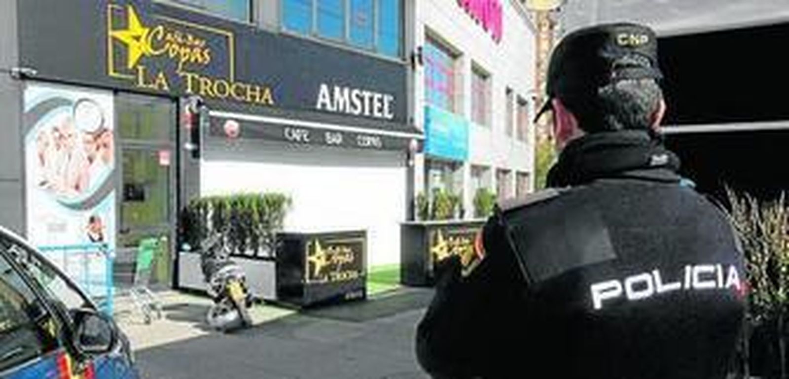 El bar La Trocha, donde se originó la pelea que derivó en el atropello.