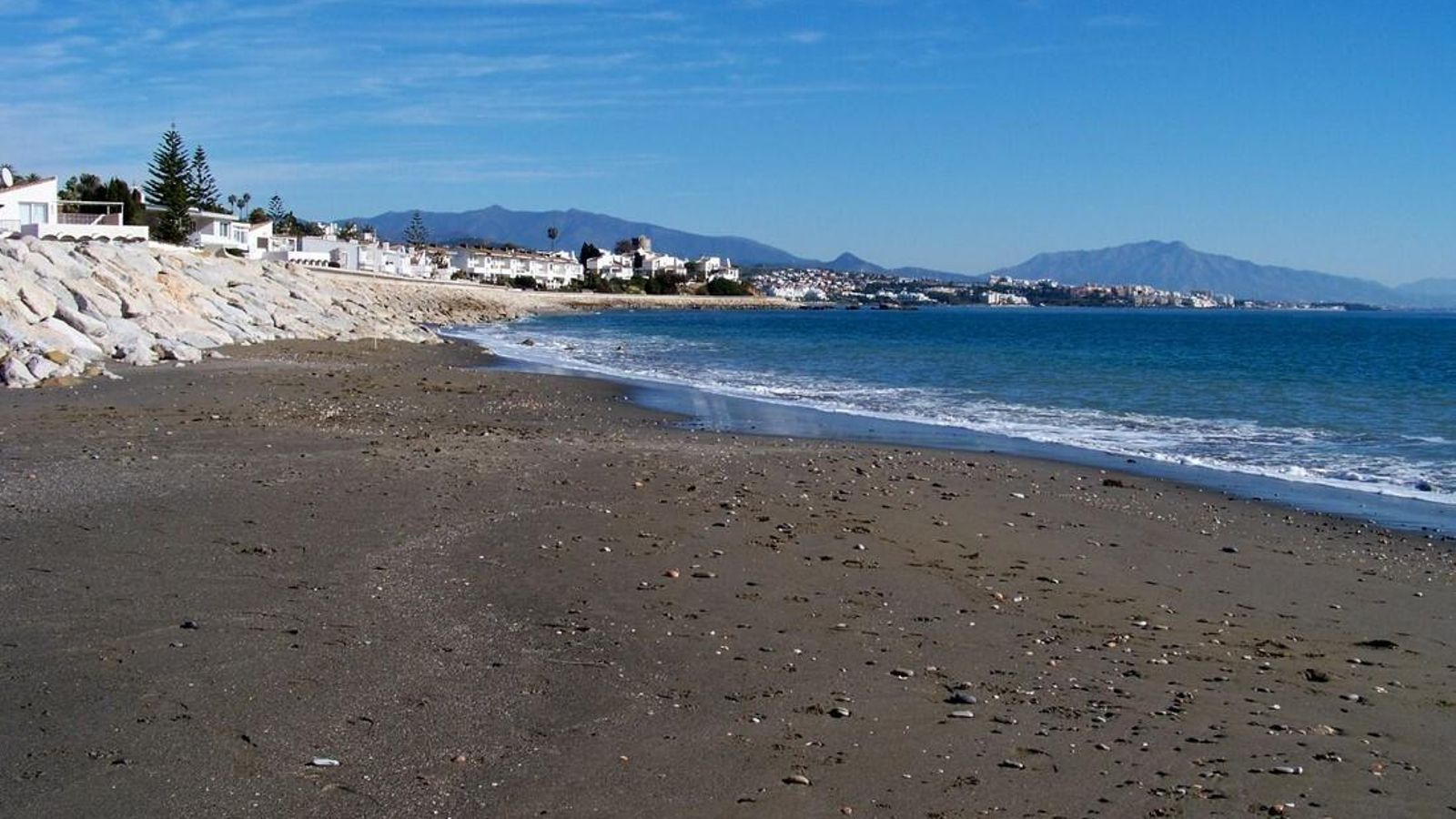 La playa de Bahía Dorada tiene un nombre de película.