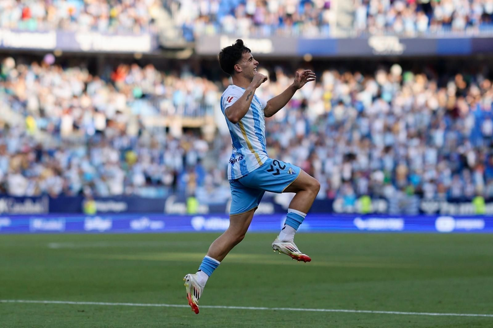 Lobete celebra el 2-2