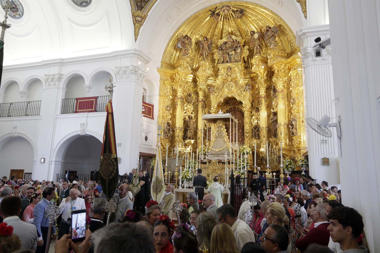 El Rocío 2023: Imágenes de ambiente y presentaciones de las Hermandades