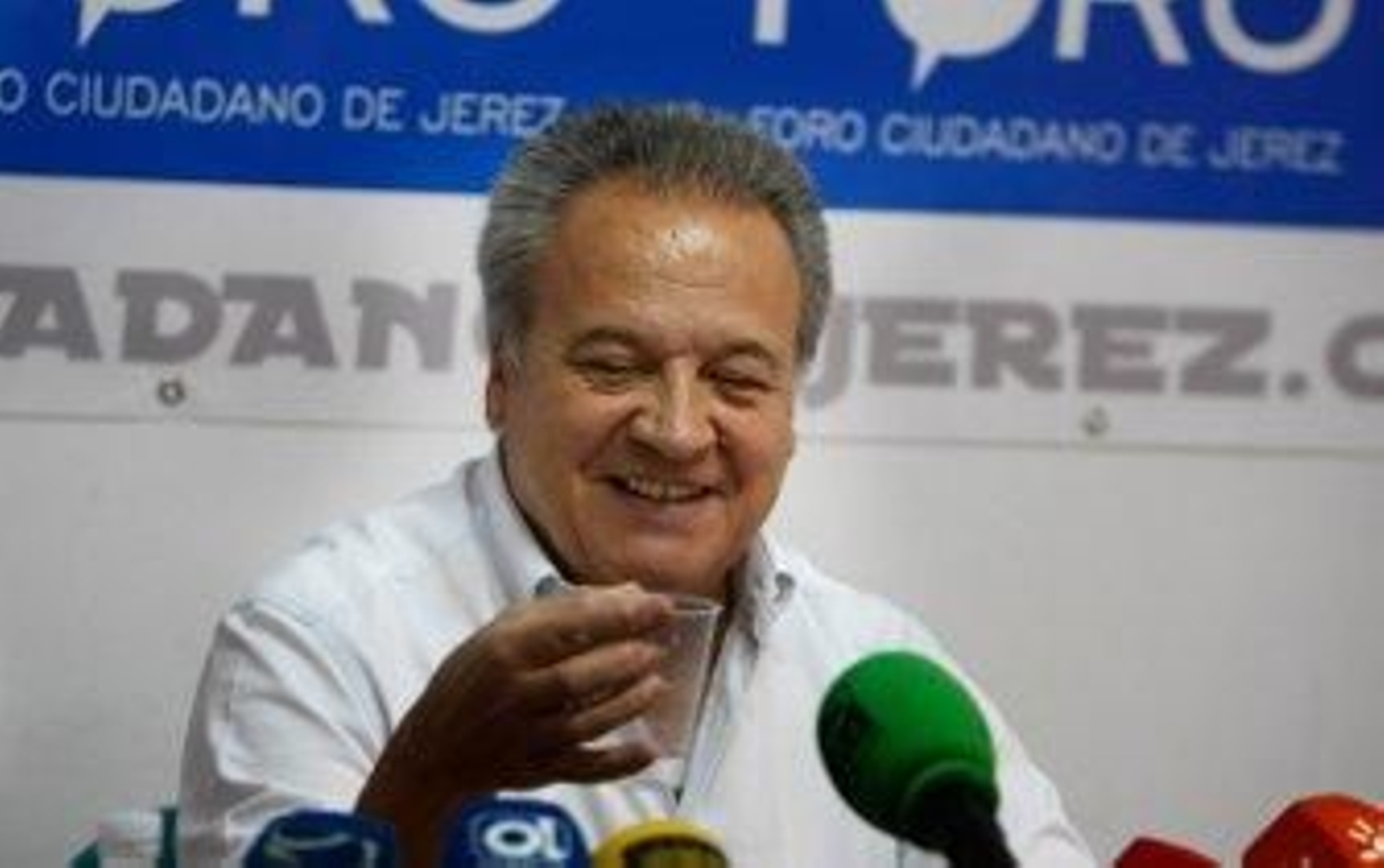 La Junta Electoral deja en suspenso la expulsión de Pacheco