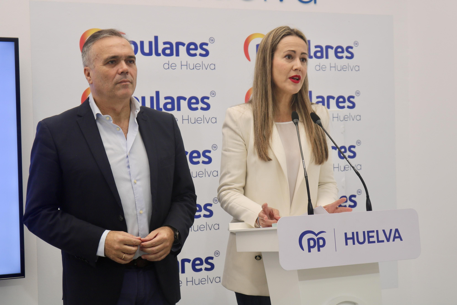 Bella Verano durante su intervención en rueda de prensa