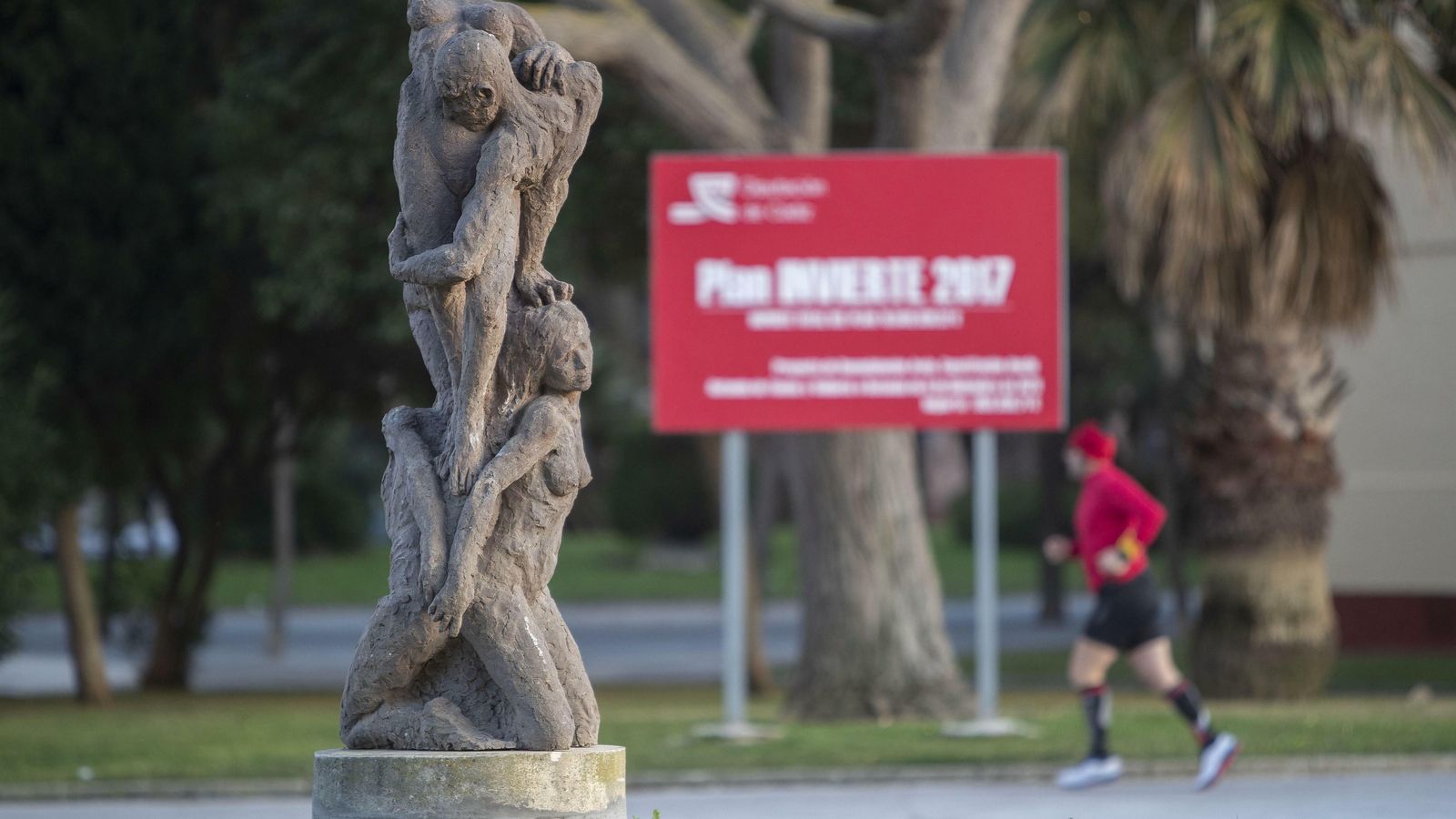 Una de las obras que estaba en la plaza de las Esculturas y que este año se ha cambiado también de sitio.