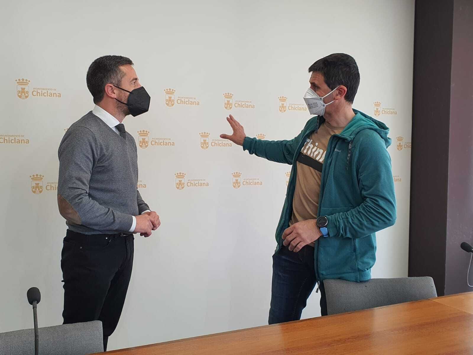 La ciudad acoge este fin de semana la Copa y el Campeonato de Andalucía de Escalada en Bloque