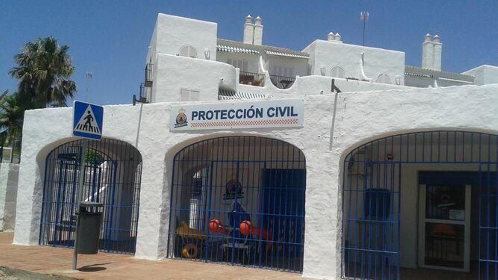 Módulo de Protección Civil en La Barrosa.