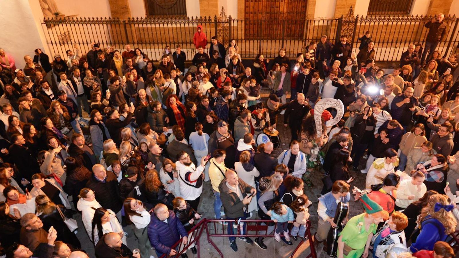 Búscate entre las mejores imágenes de la tercera sesión clasificatoria del COAC 2025