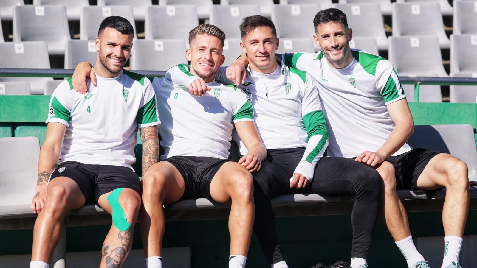 Álex Martín, Isma Ruiz, Carracedo y Albarrán, en el último entrenamiento del Córdoba CF antes de viajar a Ceuta.