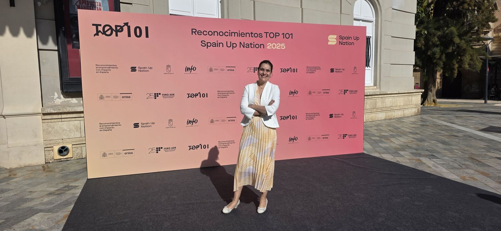 María del Carmen Garrido, impulsora del proyecto ConGen en la entrega de reconocimientos.