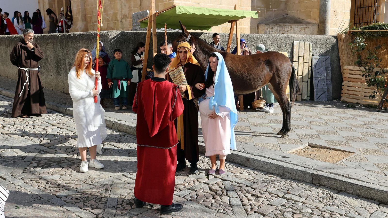 Imágenes del Belén Viviente de la plaza San Lucas en Jerez