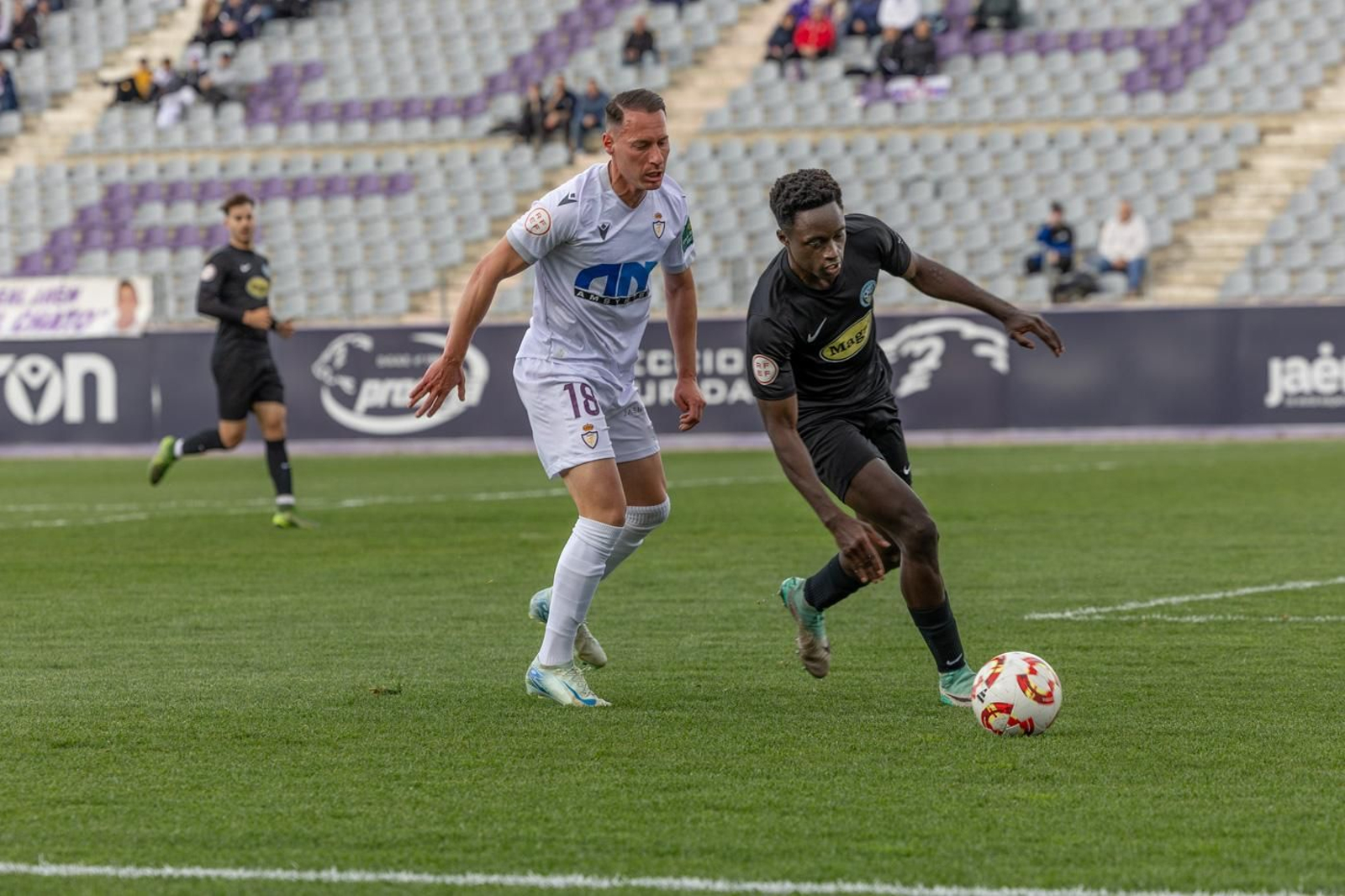 Las mejores fotos de la goleada del Real Jaén al Poli Ejido
