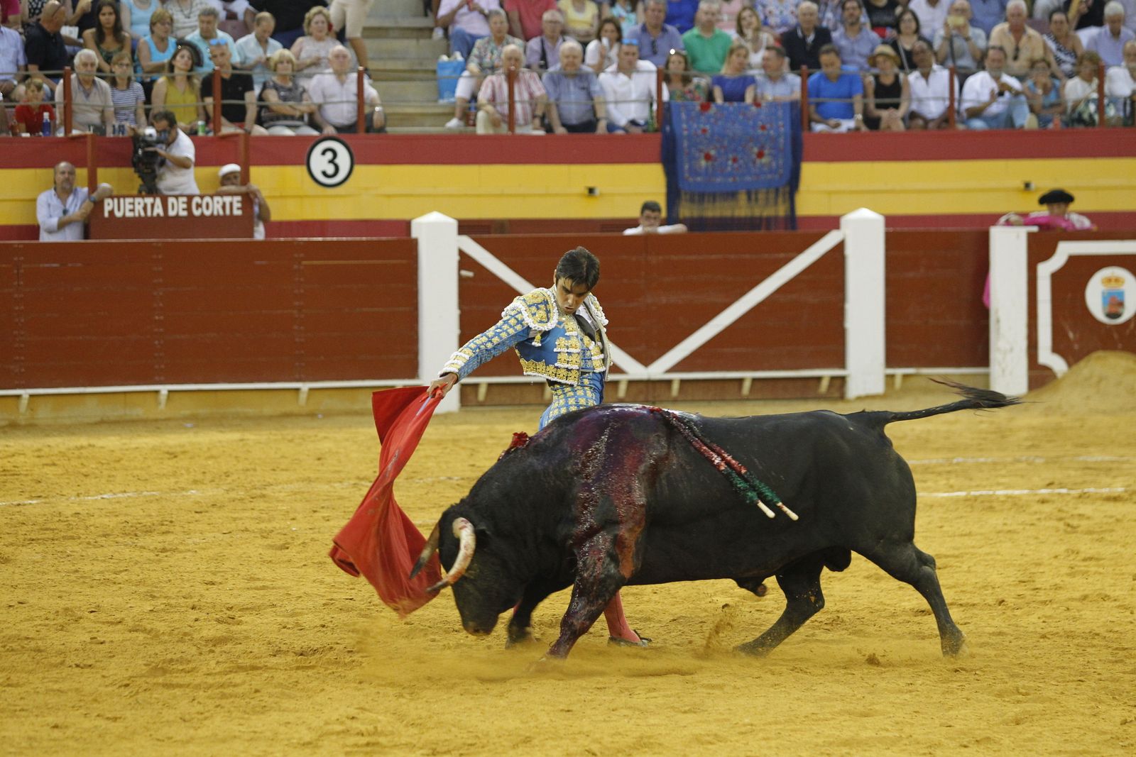 Fotogalería corrida toros Feria Santa Ana-Roquetas de Mar-El Juli-Perera-Aguado