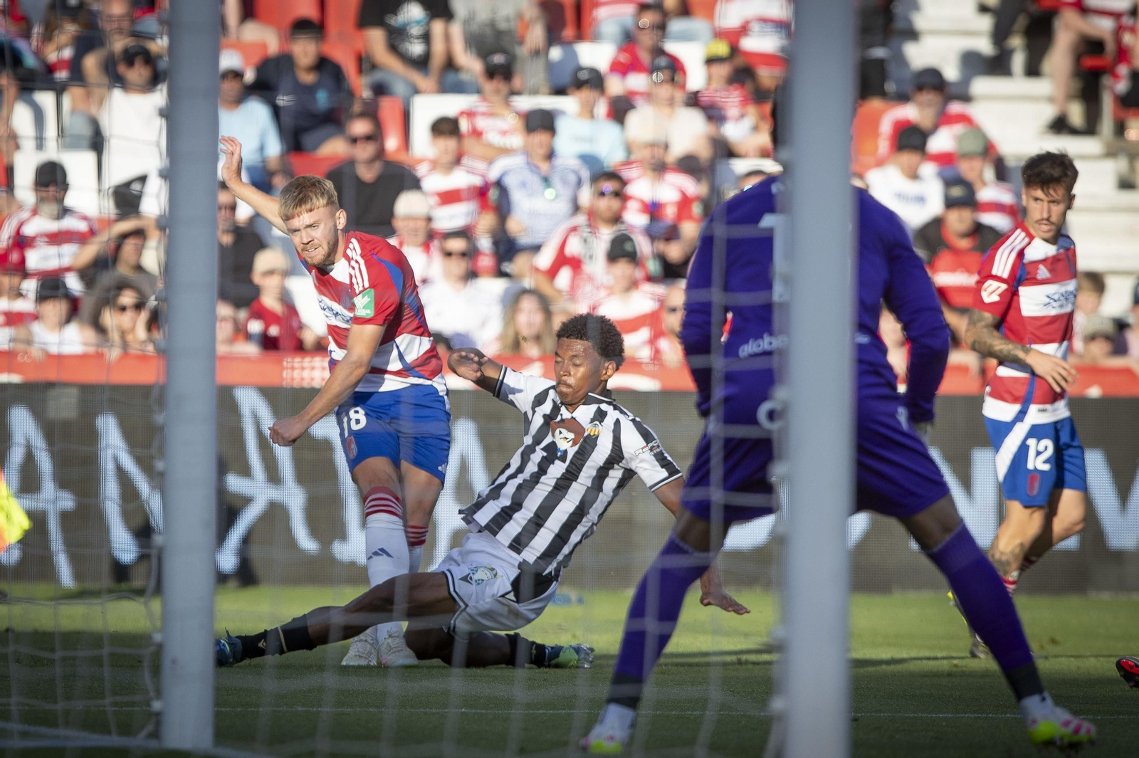Las mejores imágenes del Granada CF-CD Castellón