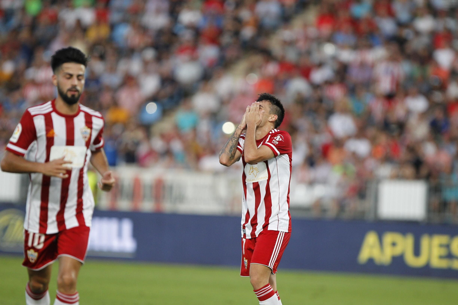 Fotogalería partido fútbol U.D. Almería-S.D. Huesca