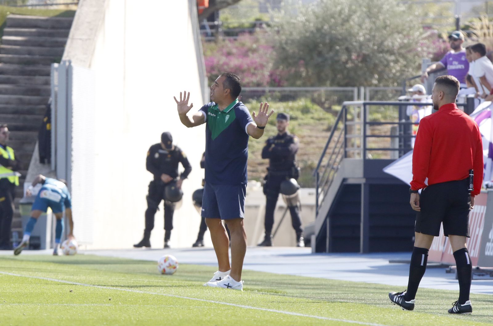 Las imágenes del partido entre el Real Madrid Castilla y el Córdoba CF