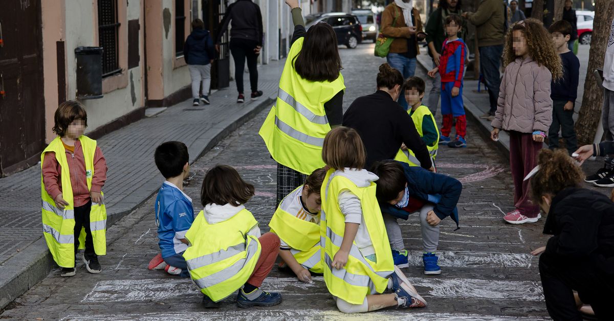 AIG critica "el paripé" del Ayuntamiento de Cádiz con los caminos escolares seguros