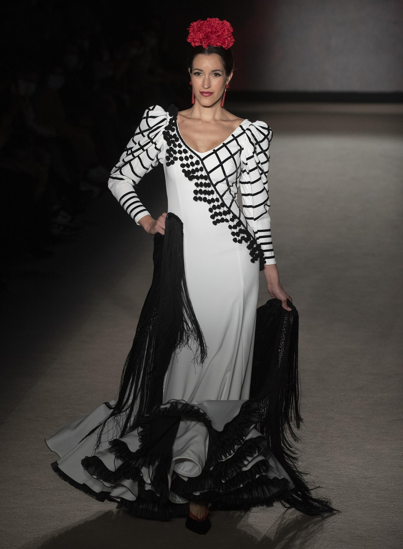 El desfile de Mercedes Dobenal en We Love Flamenco 2022, todas las fotos