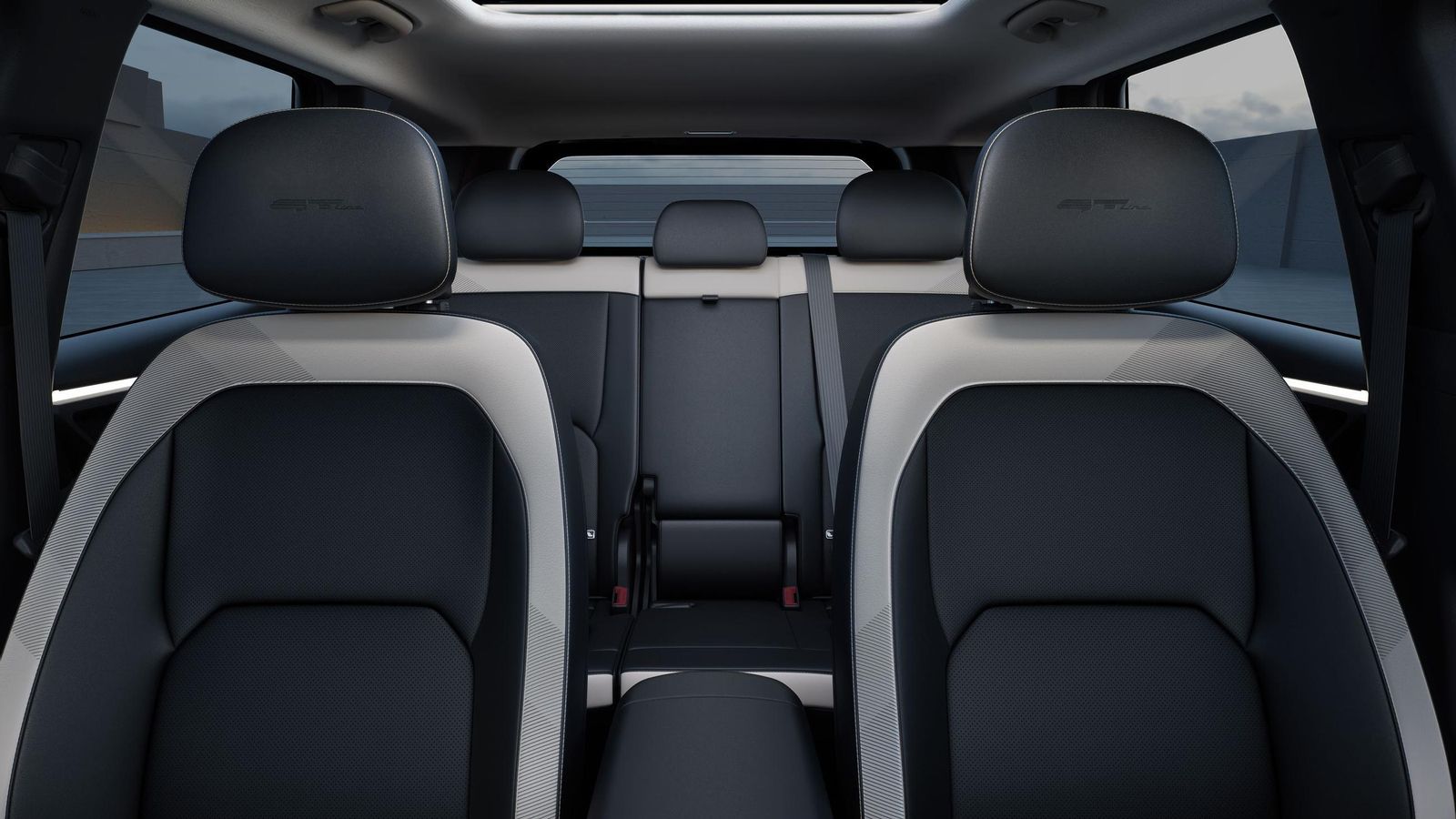 Puede no ser el mejor dotado de espacio de su segmento, pero no cabe duda de que el EV5 cumple razonablemente por habitabilidad.