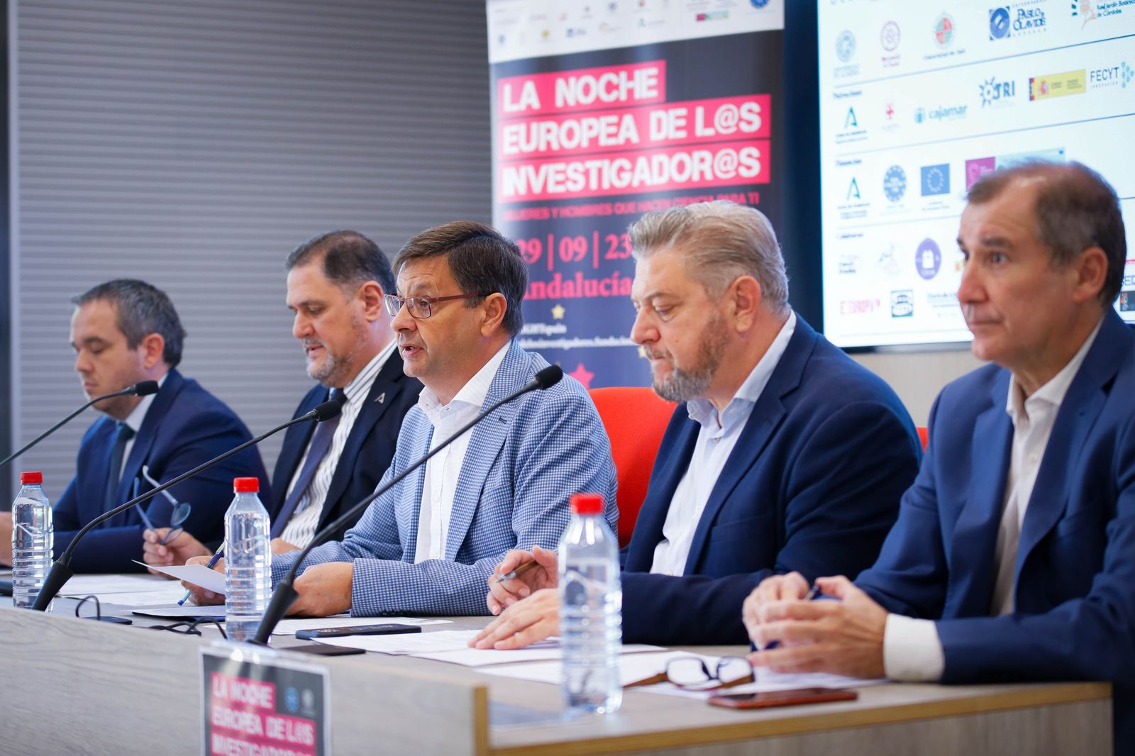 Fotogalería programa la noche europea de l@s investigador@s