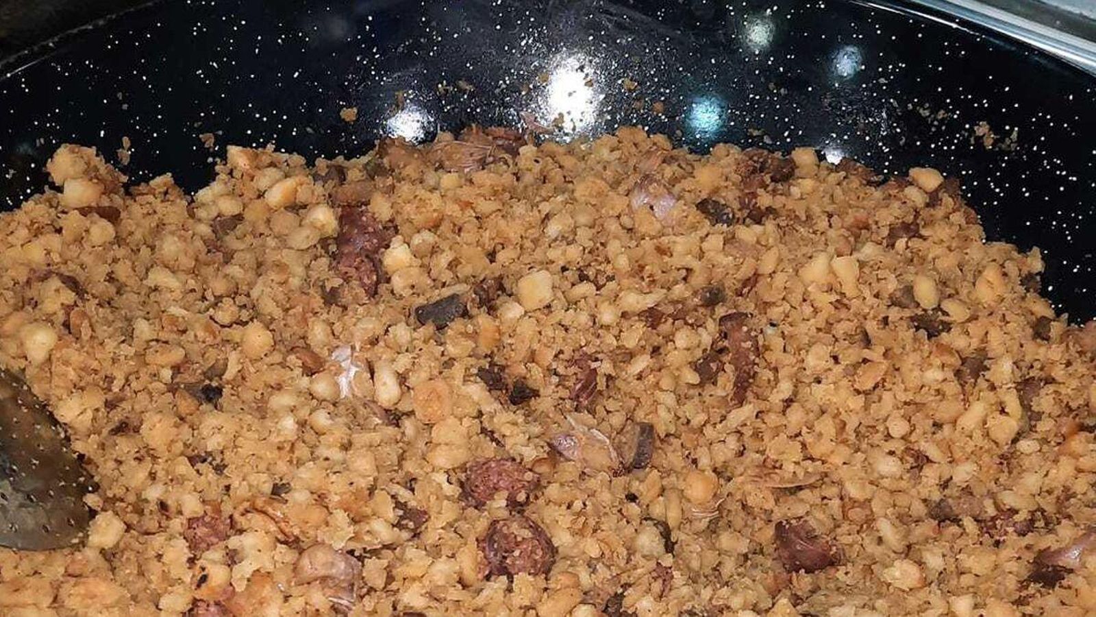 Las migas son una de las elaboraciones más vendidas de Bar Pedro, defensor de la tradición gastronómica cordobesa