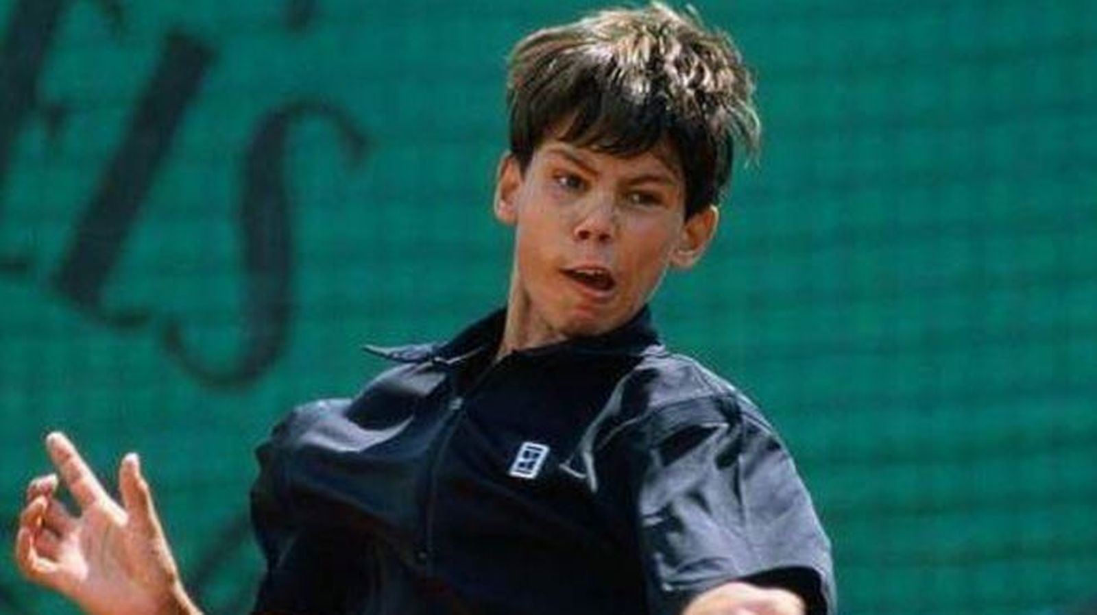 Rafa Nadal en las pistas del Real Club Tenis Betis