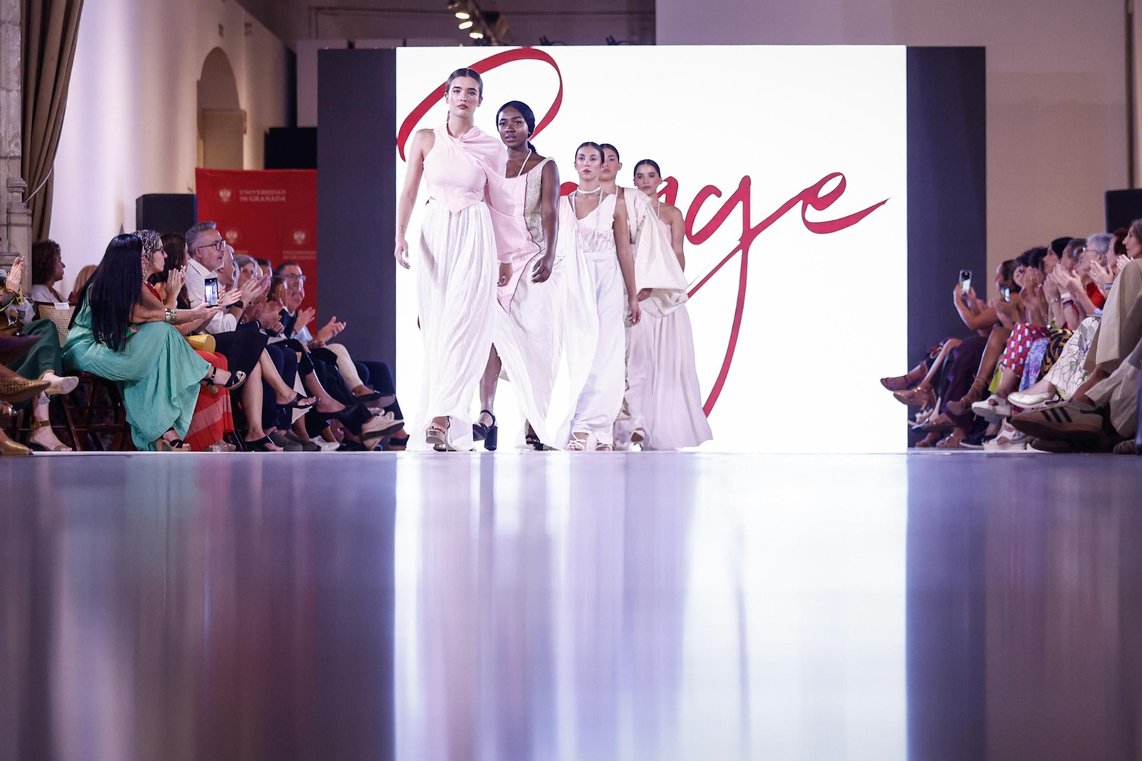 Una pasalera de moda muy solidaria