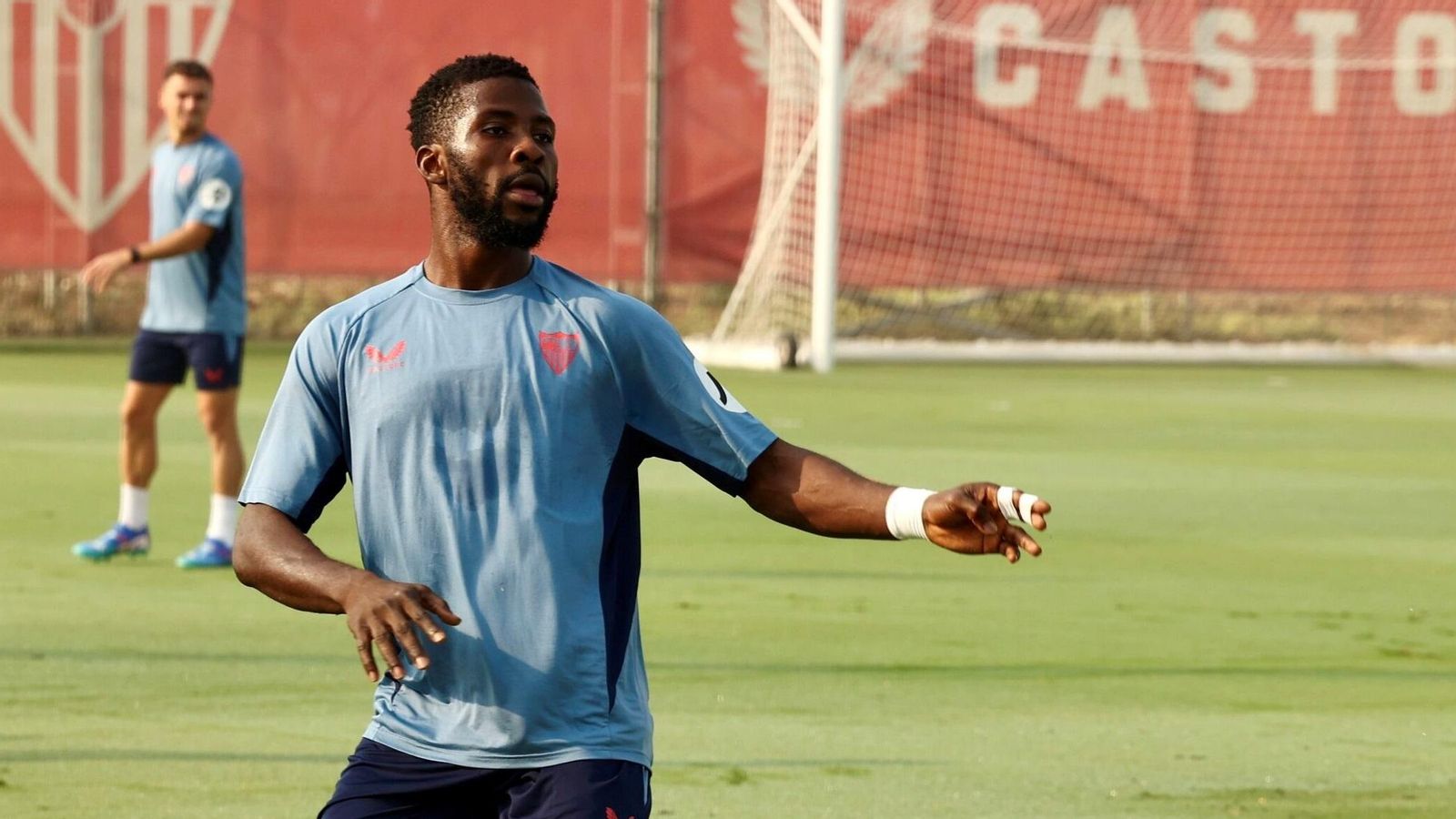 Kelechi Iheanacho, en el entrenamiento de ayer. Kelechi Iheanacho, en el entrenamiento de ayer.