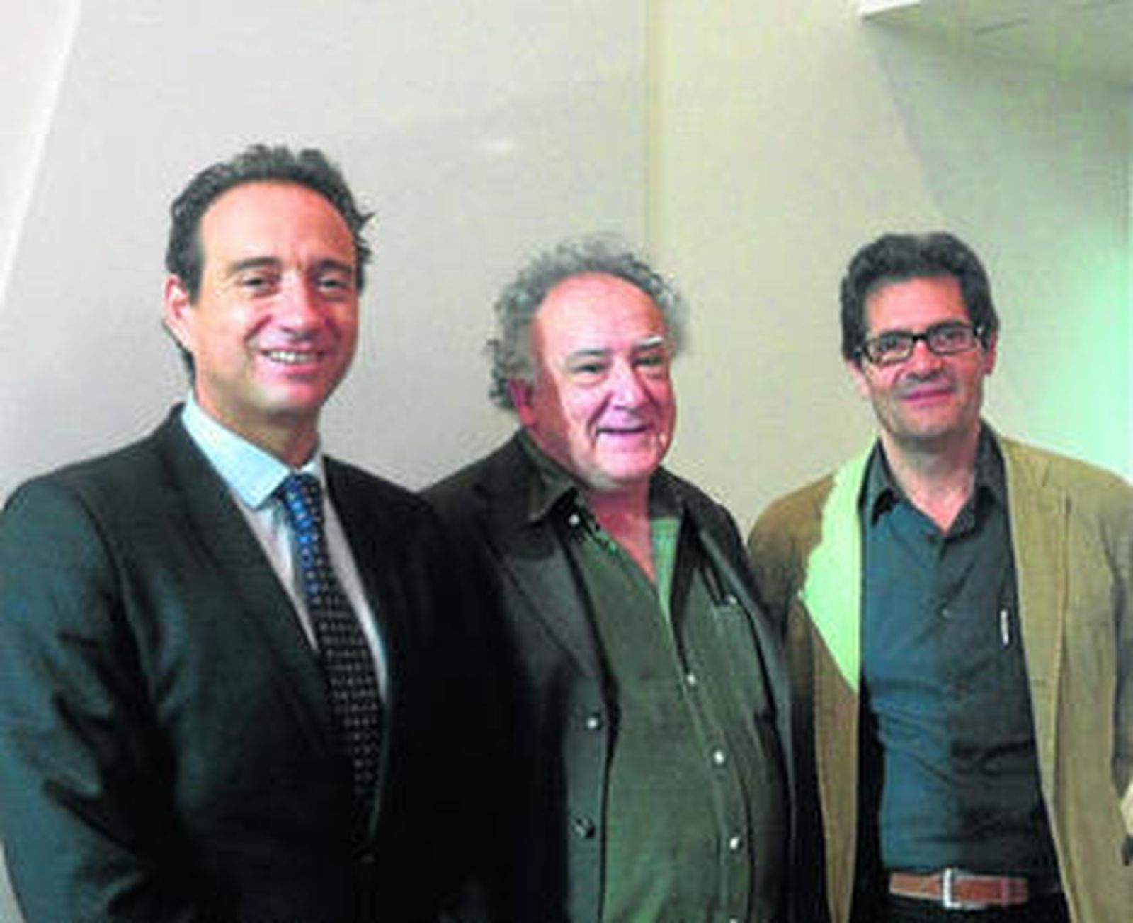 Los especialistas en Neurología Rafael Arroyo, Guillermo Izquierdo y Bonaventura Casanova.