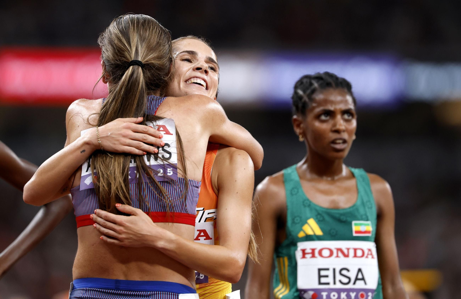 Las fotos del prometedor triunfo de Attaoui y del resto de la jornada del Mundial de Atletismo