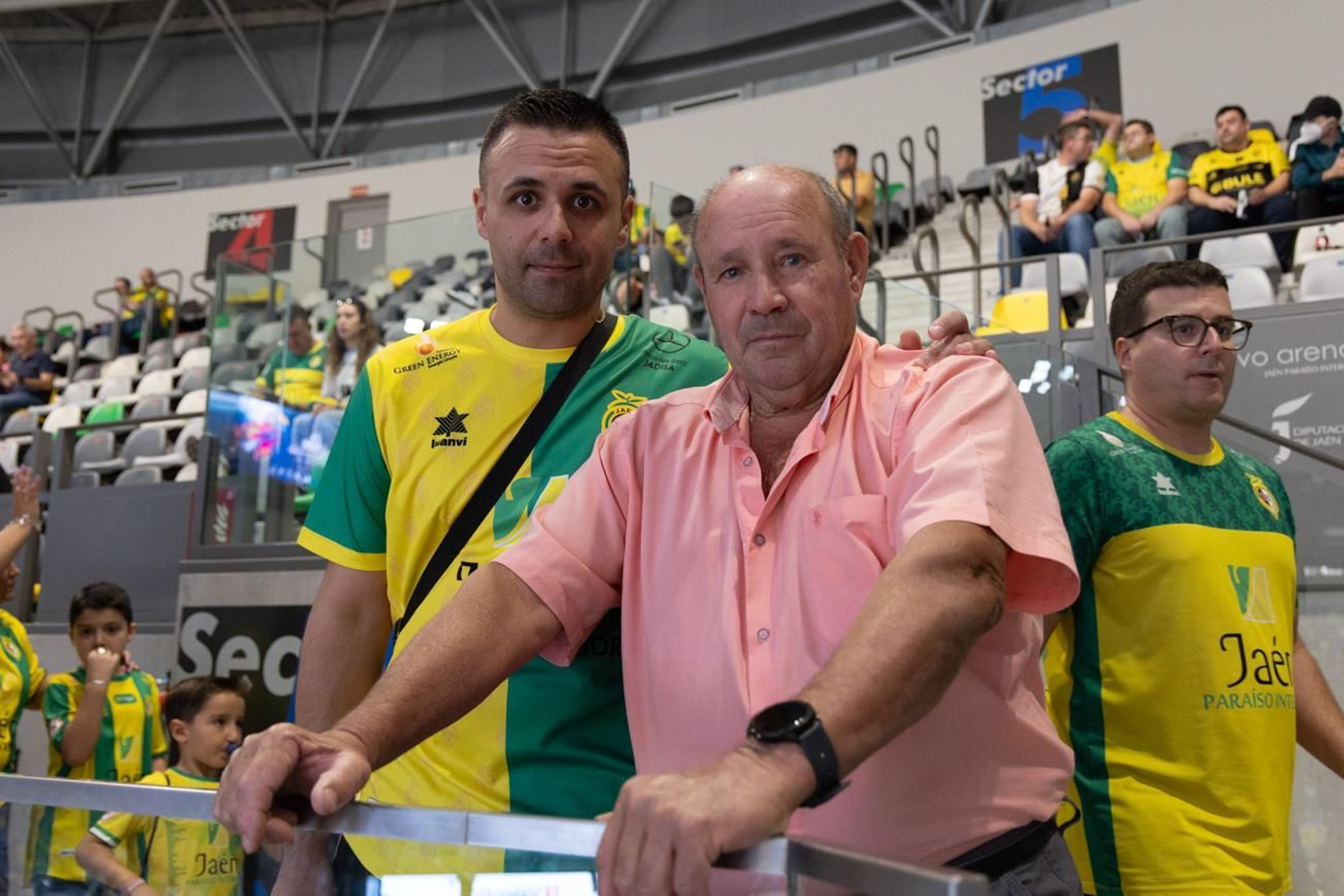 Las mejores imágenes de la amplia victoria del Jaén Paraíso Interior FS sobre O Parrulo Ferrol