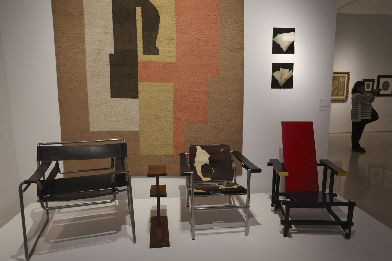 La nueva exposición temporal del Museo Picasso Málaga 'Genealogías del arte', en fotos