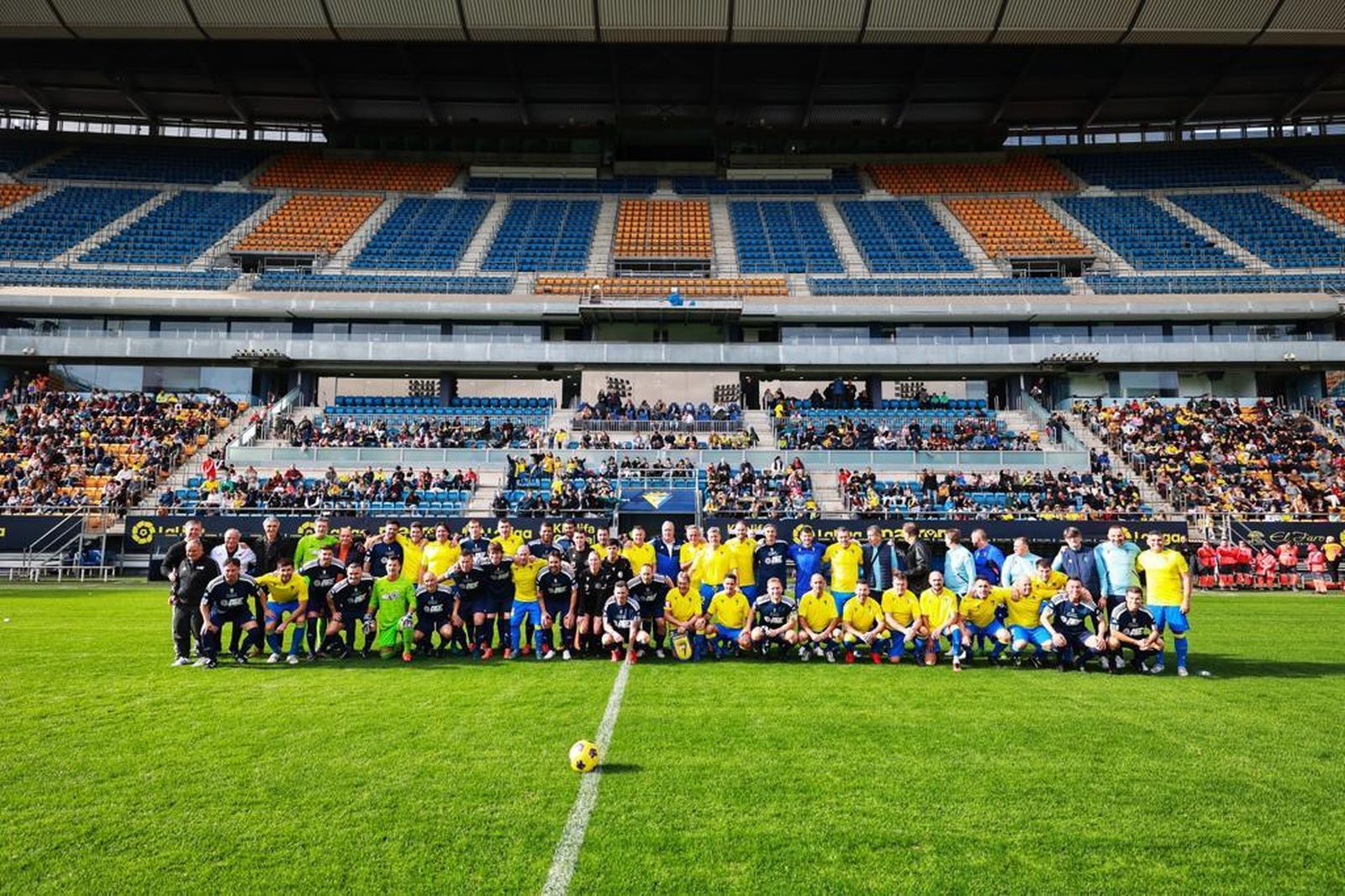 El partido de los Reyes Magos en Cádiz, en imágenes