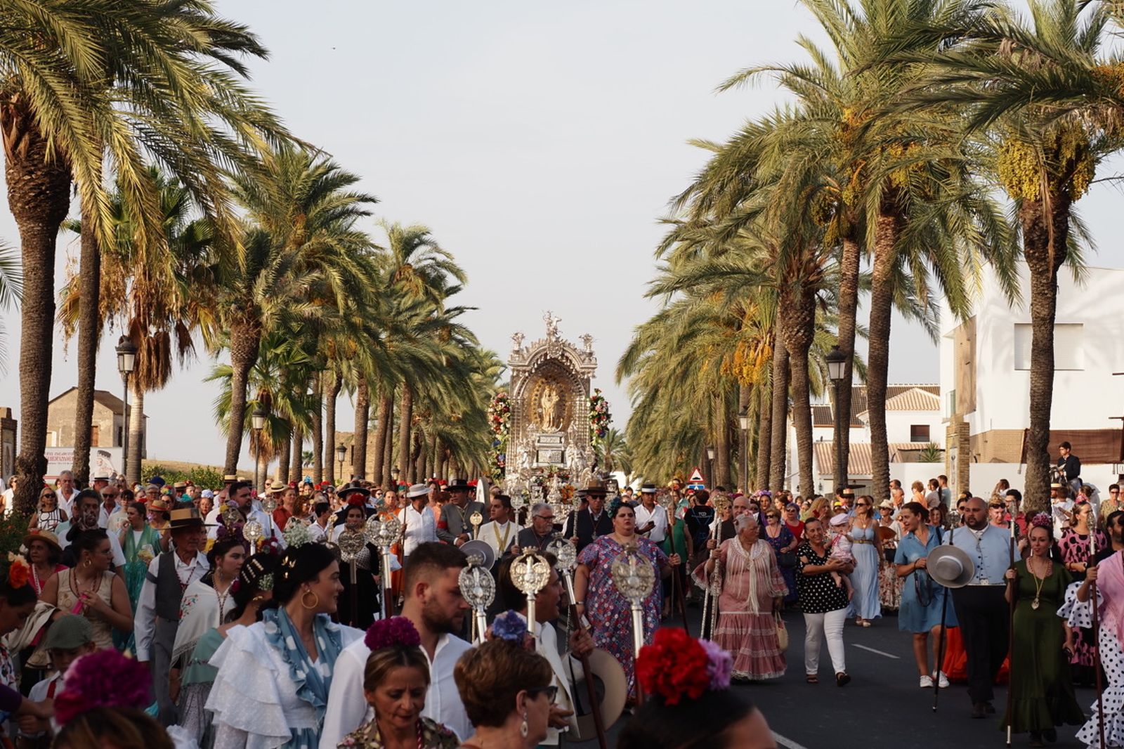 Romería en honor a la Virgen de los Milagros en Palos de la Frontera.