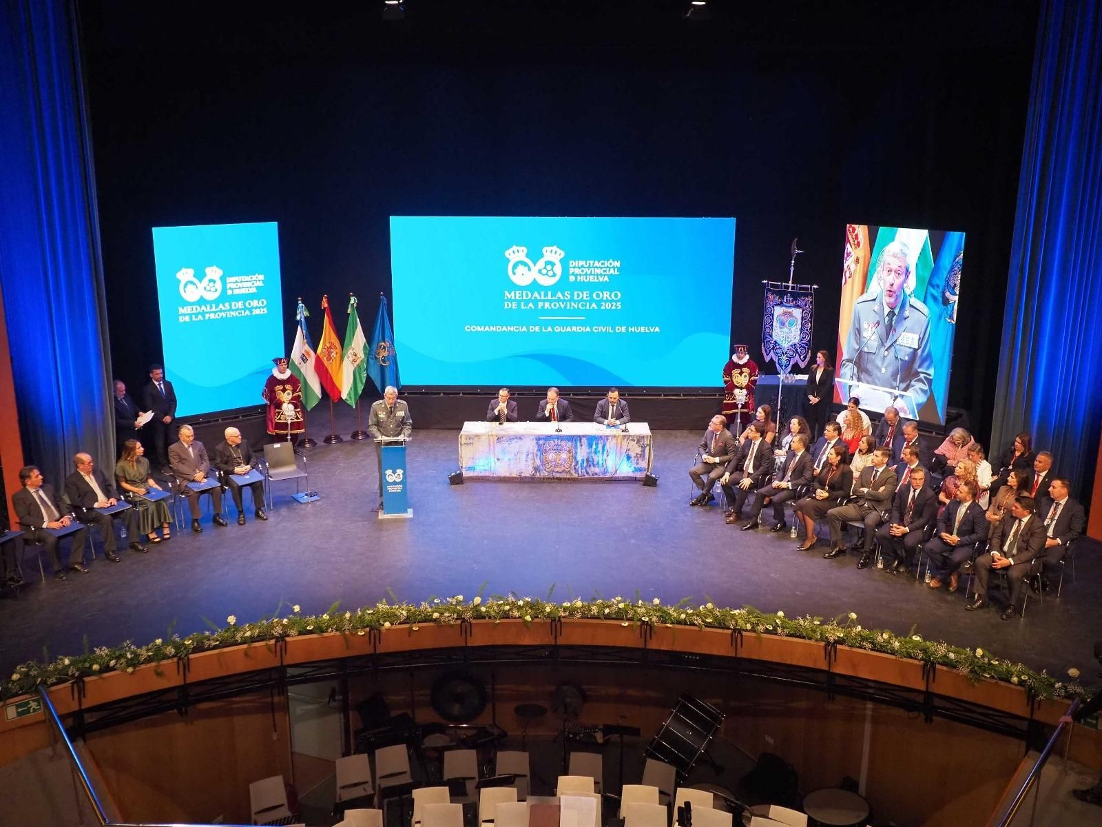 Las mejores fotografías de la entrega de las Medallas de Oro de la Provincia 2025