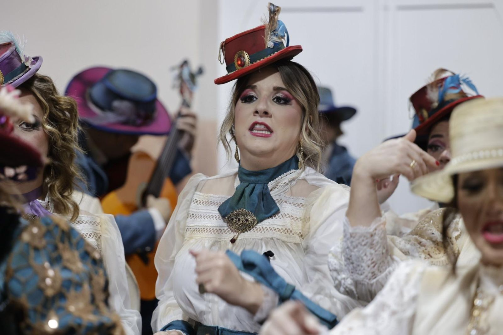 Búscate entre las mejores imágenes de la décima sesión de preliminares del COAC 2026