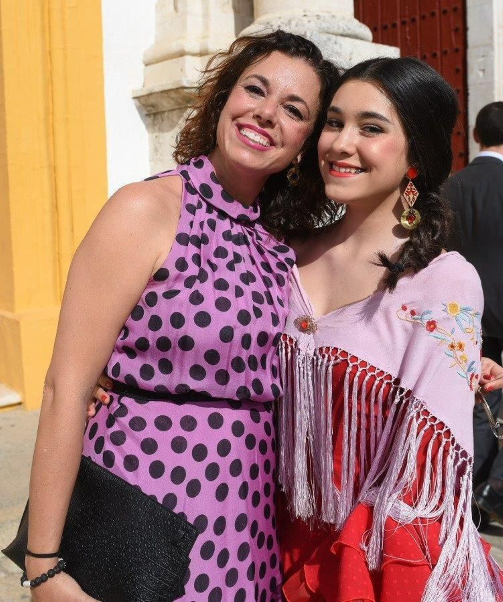 Irene Sansinforiano y  Marina Fernández