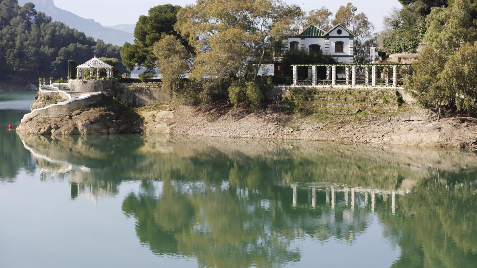 La casa del pantano. La casa del pantano.