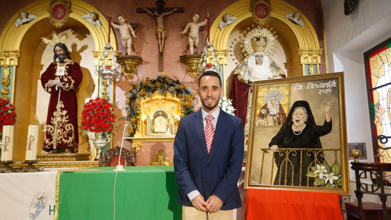 Las fotografías de la presentación del cartel de Valentín Rivera para la tertulia cofrade La Levantá