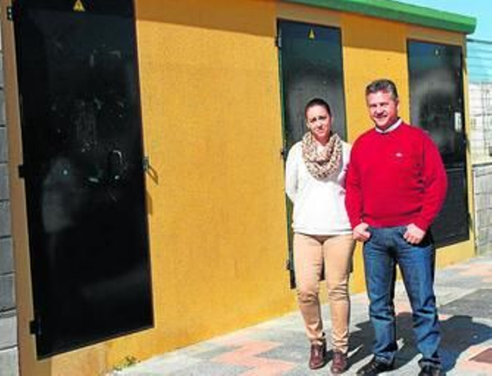 José Francisco Ruiz Fontalba junto al generador.