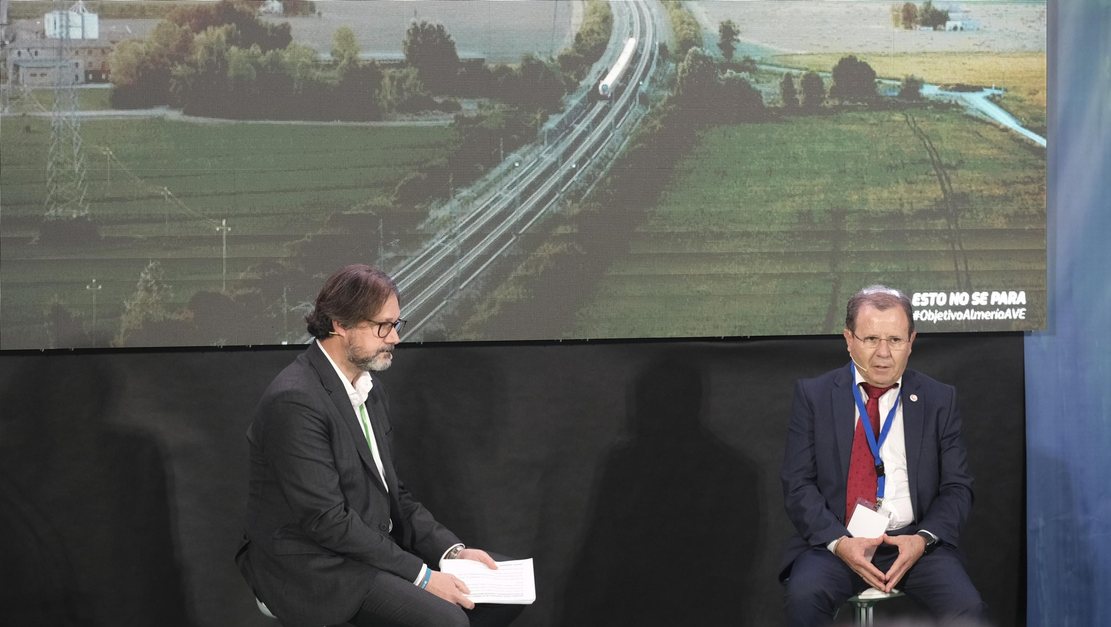 Fotogalería acto reivindicación del AVE en Vera. Almería