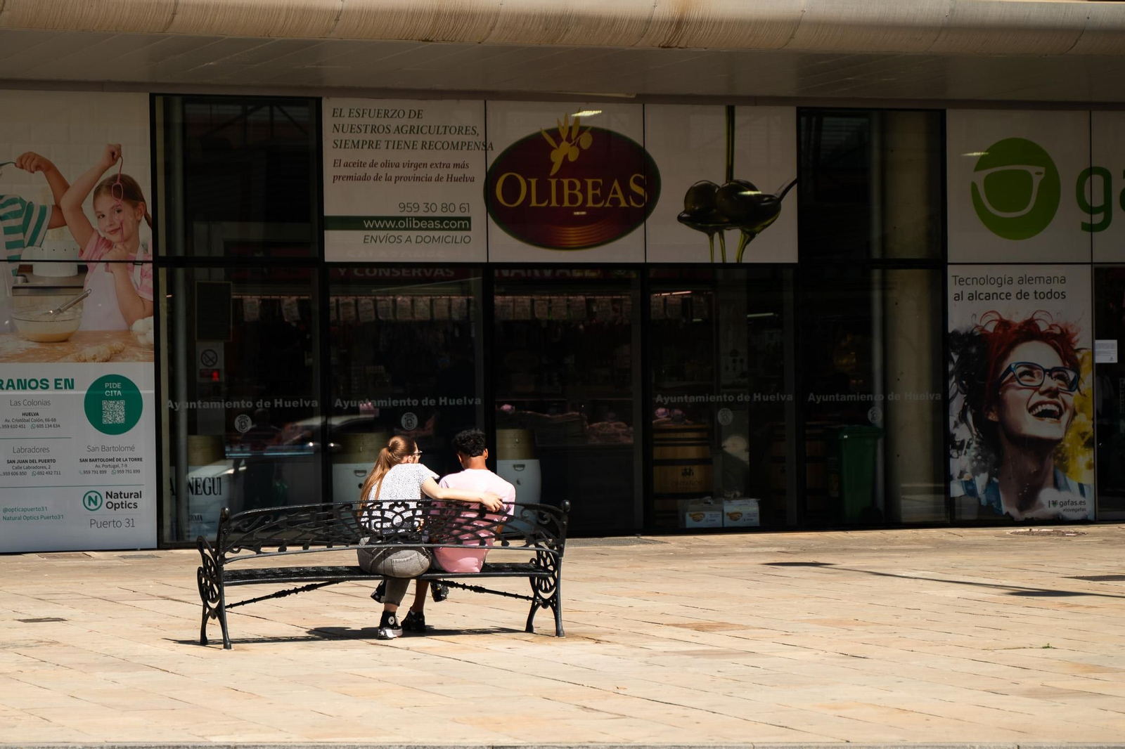 Así se vivió el apagón en las calles de Huelva, en imágenes