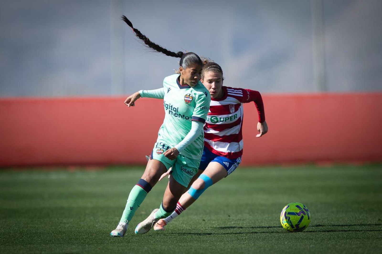 Las mejores imágenes del Granada CF Femenino-Levante
