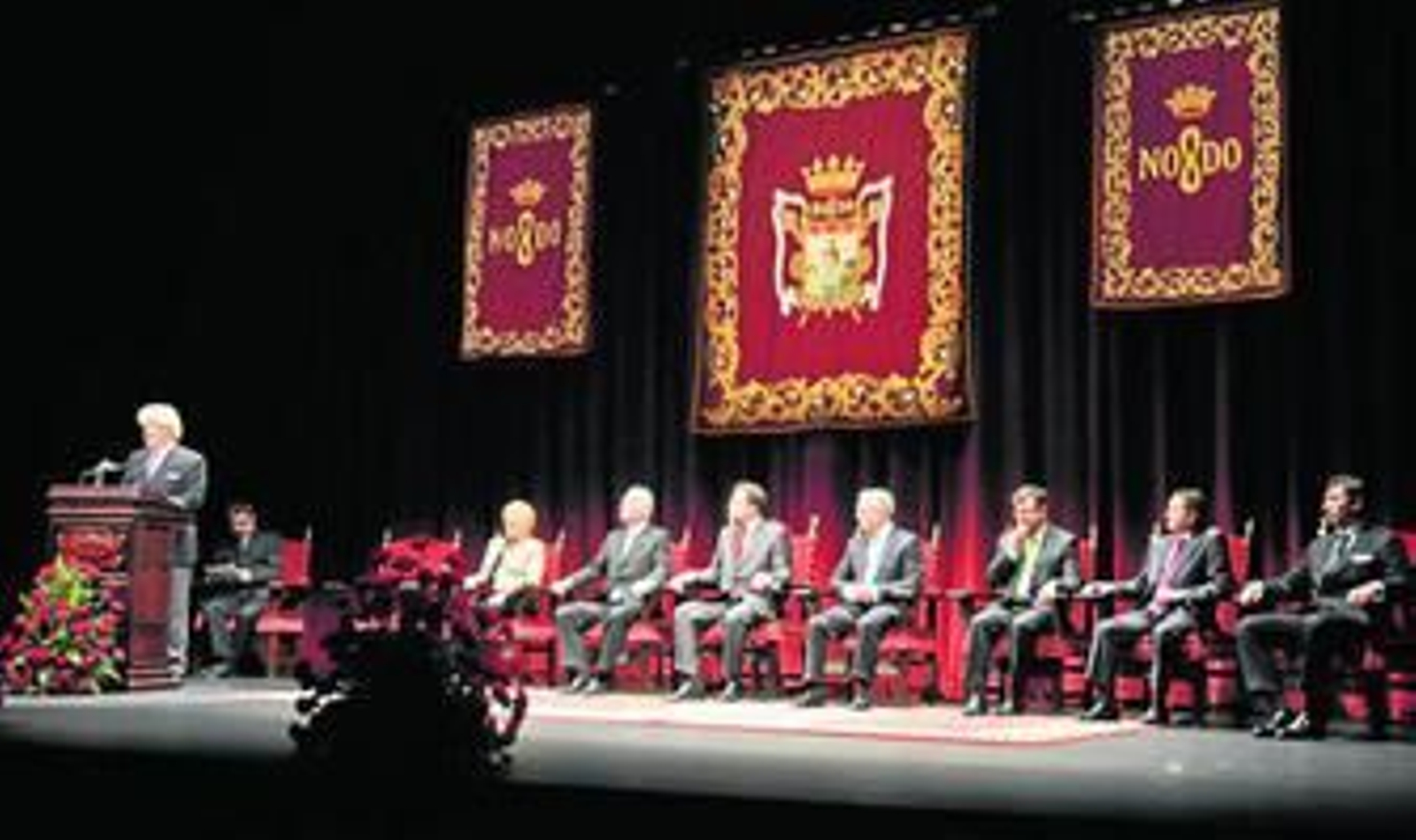 Uno de los momentos del discurso de Francis Wolff, en el que exalta su amor por Sevilla.